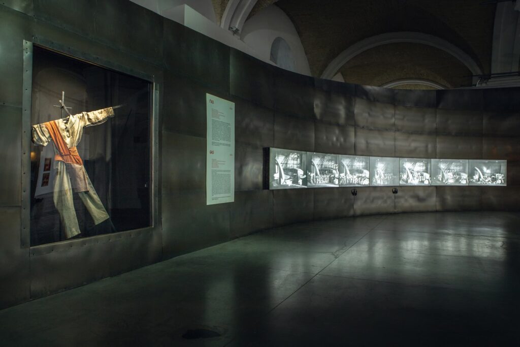 Курбас: Нові Світи