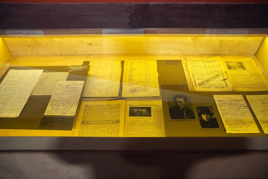 Курбас: Нові Світи