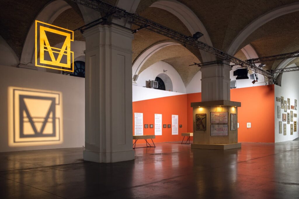 Курбас: Нові Світи