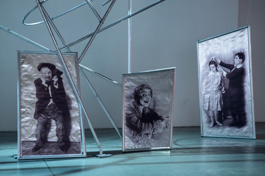 Курбас: Нові Світи