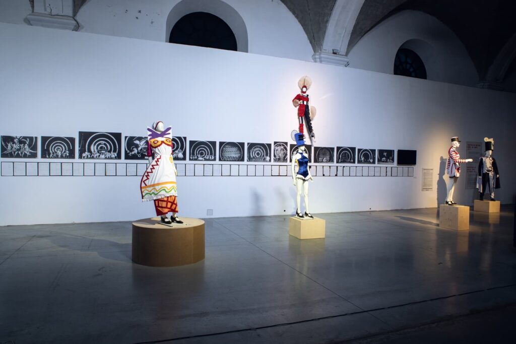 Курбас: Нові Світи