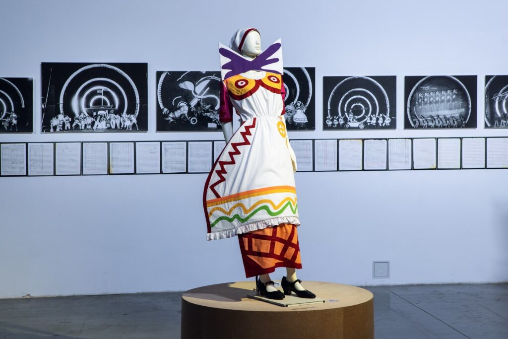 Курбас: Нові Світи