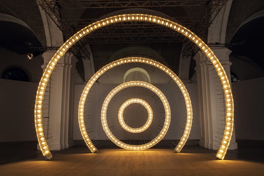 Курбас: Нові Світи